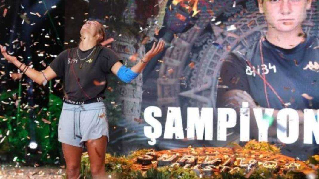 Nisa Bölükbaşı yeni aşkını yine adadan buldu! Ogeday'ın da arkadaşıydı, o kareleri görenler şok olacak 2